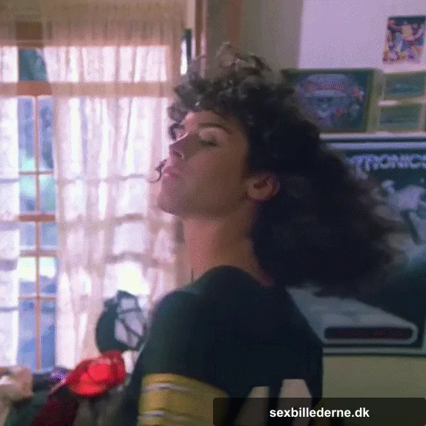 Betsy Russell -- Tomboy (1985)
