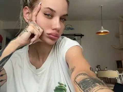 OnlyFans Alt Barb1e performed by Alt Barb1e Hot Pictures